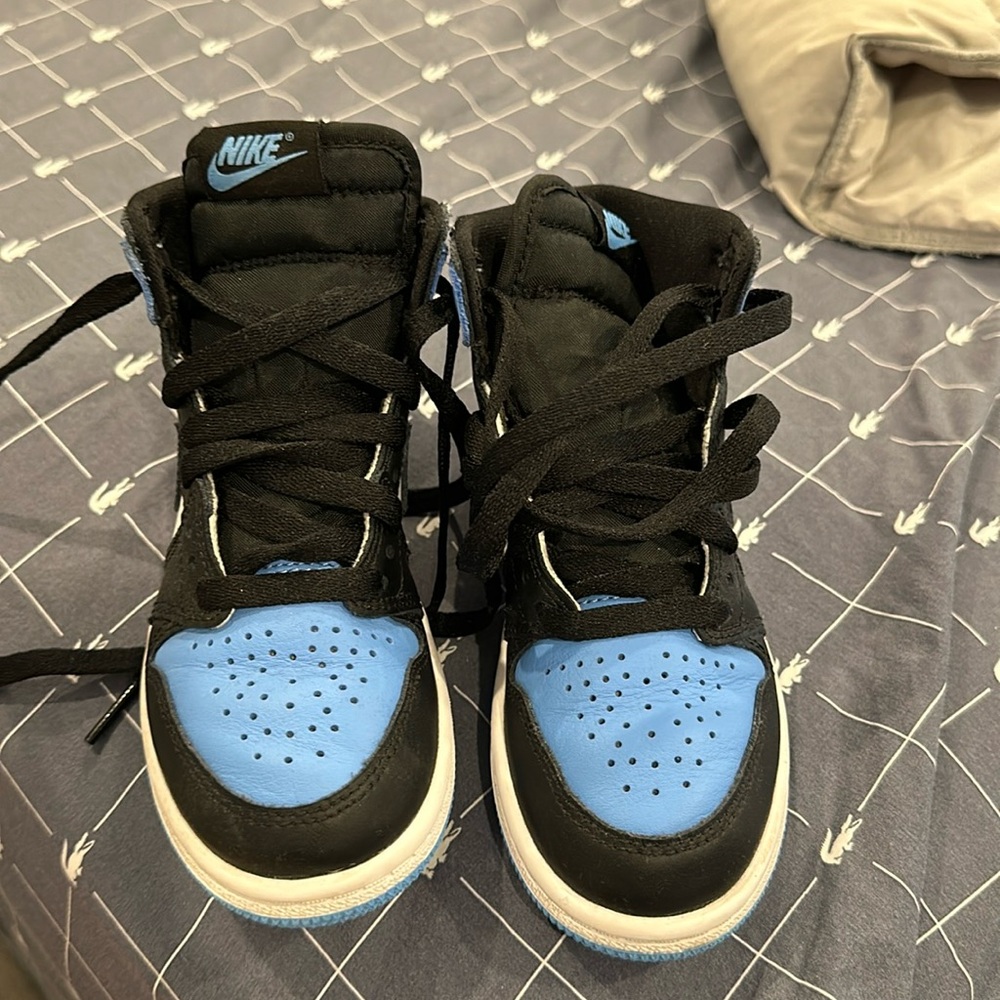 Used in great condition Nike air Jordan size 12 child boys